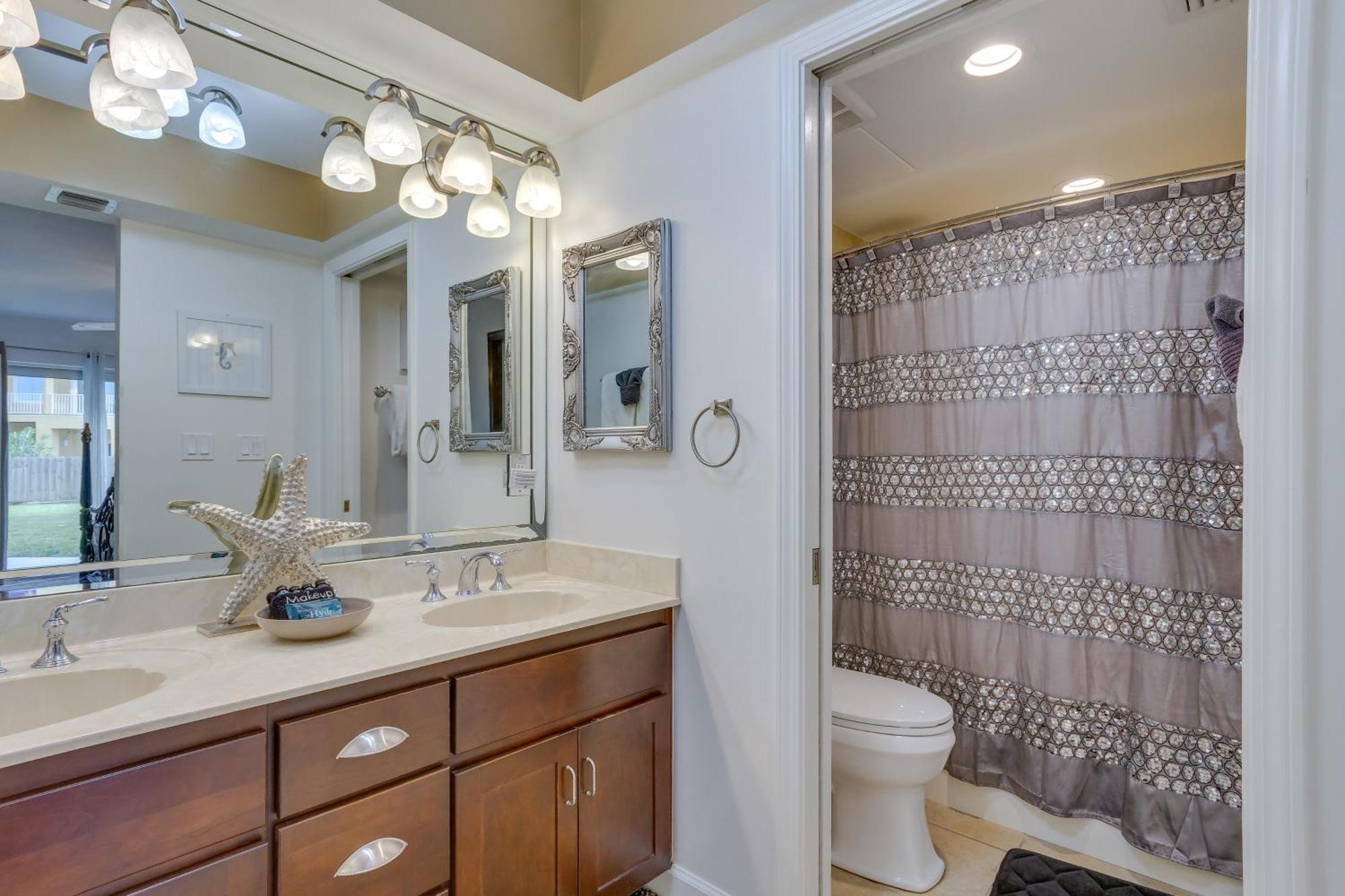 Pensacola Beach Condo With Patio And Access To Beach! ภายนอก รูปภาพ